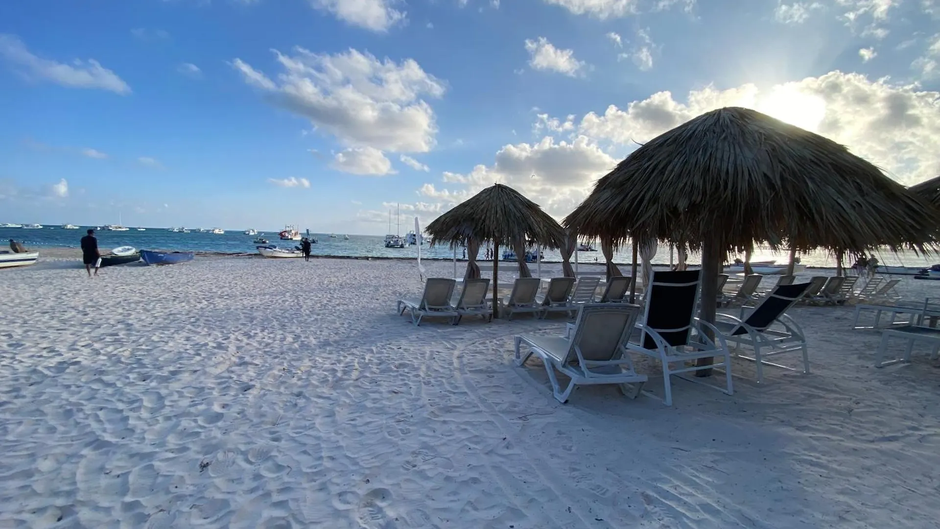 Madonna1 Pool Beach Los Corales Arenas De Bavaro Punta Cana